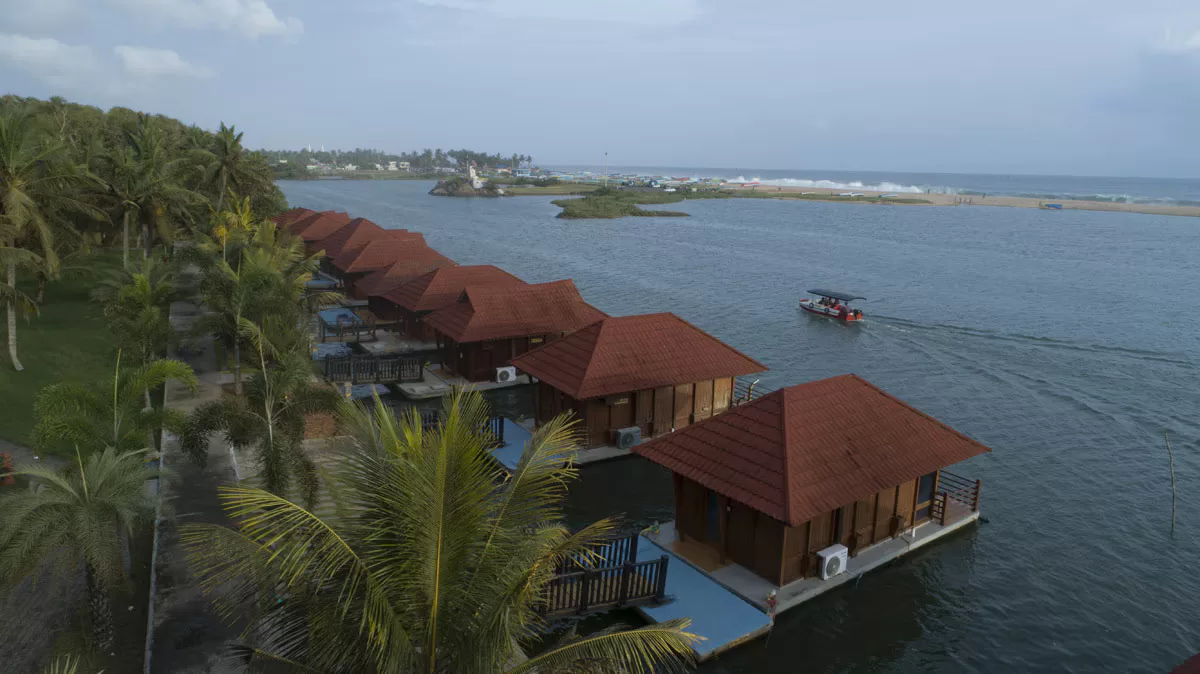 Poovar gallery